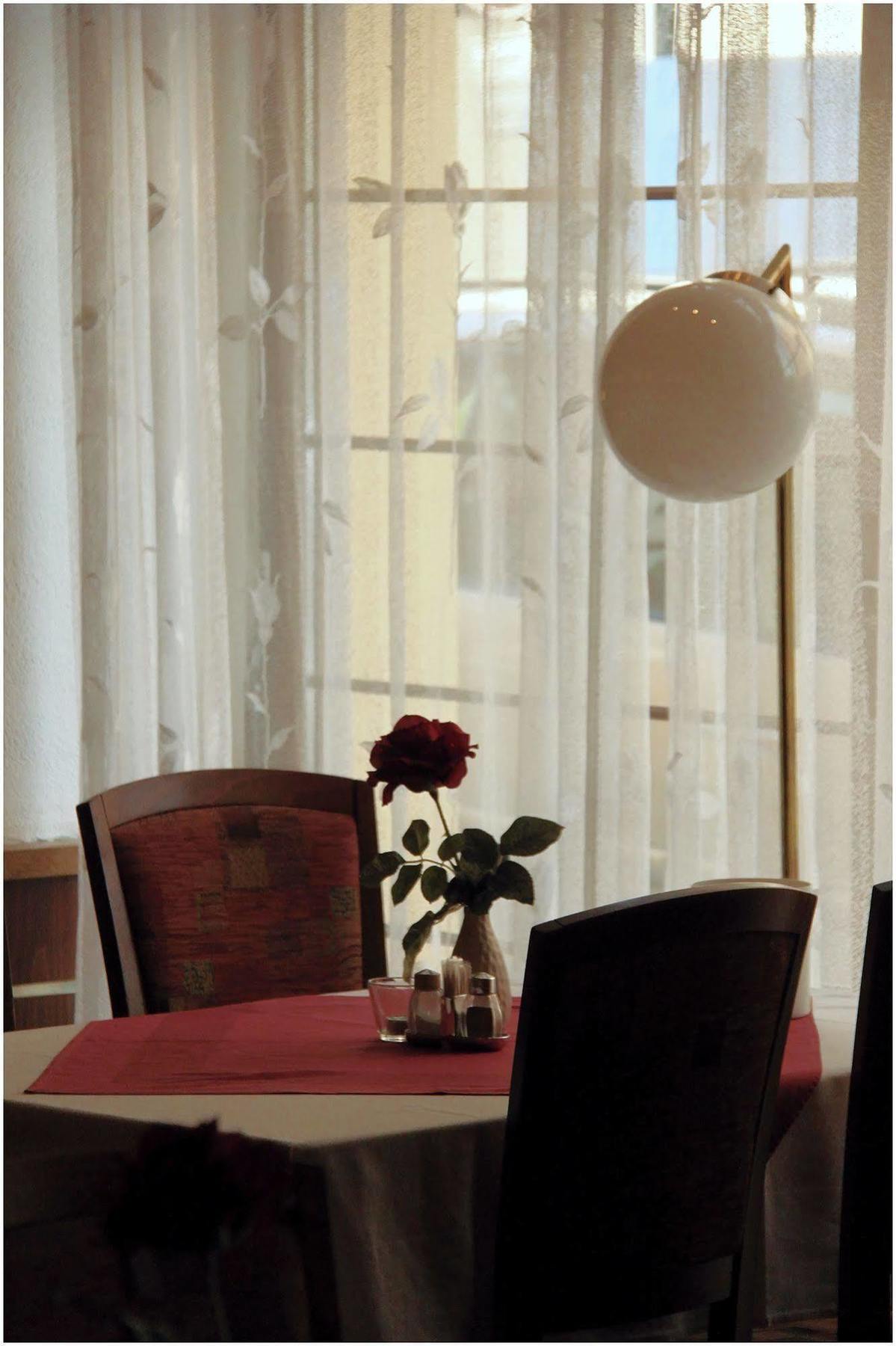 Attic Hotel Praha Bagian luar foto